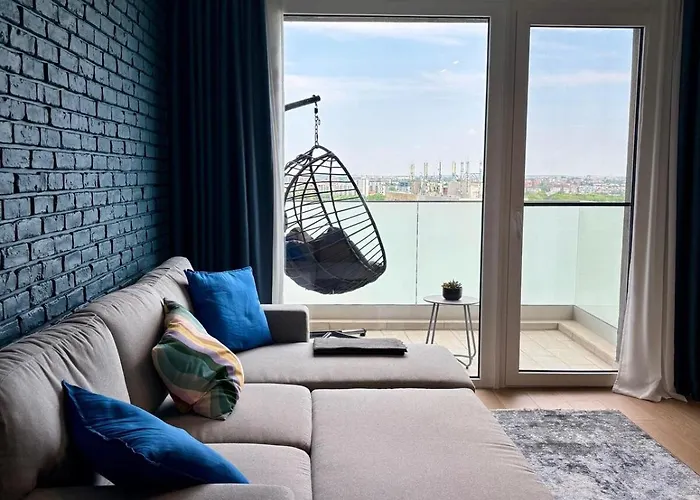 Quiet & Spacious Panoramic Apartment Apartament