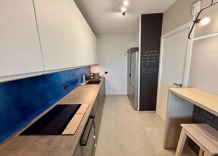 Quiet & Spacious Panoramic Apartment * Bukareszt